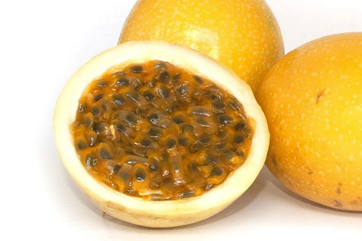 Yellow Passion Fruit Seeds | NON-GMO | Passiflora Edulis | Organic Gardening Supplies | Tropical Vine Seed Packets