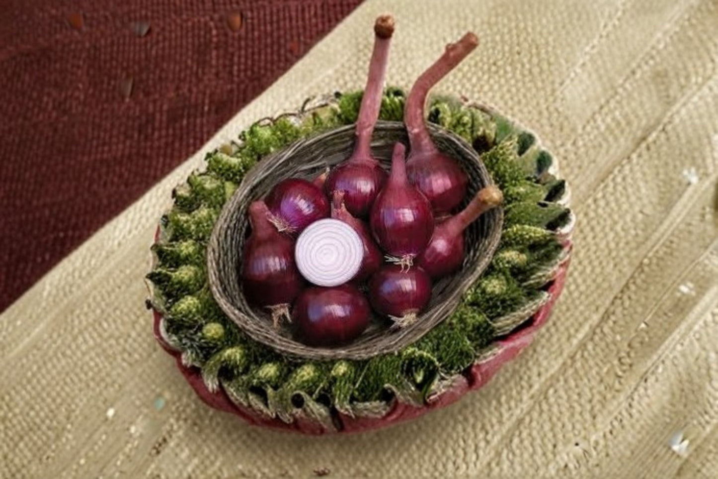 Red Baron Onion Sets 1 Lb - Non-GMO Red Onion Bulbs - Allium cepa - Ideal for Vegetable Gardens and Raised Beds