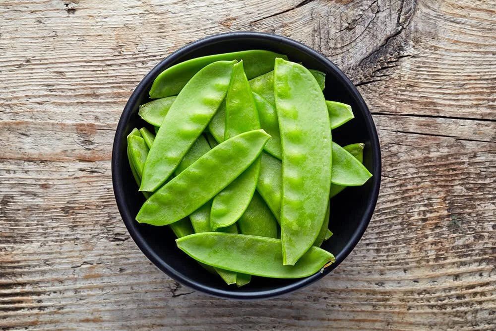 Sugar Pod 2 Snow Pea Seeds | 25+ Edible Pod Vegetable Seeds | Pisum sativum var. macrocarpon | Garden Planting Seeds