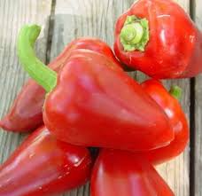 Pimento Pepper Seeds - 25 Count - Sweet Mild Heirloom Variety (Capsicum annuum) for Fresh Eating & Preserving