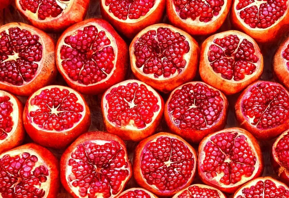 Pomegranate Seeds - 20 Count - Edible Fruit - Punica granatum - Non-GMO - Made in USA - Perfect for Home Gardens