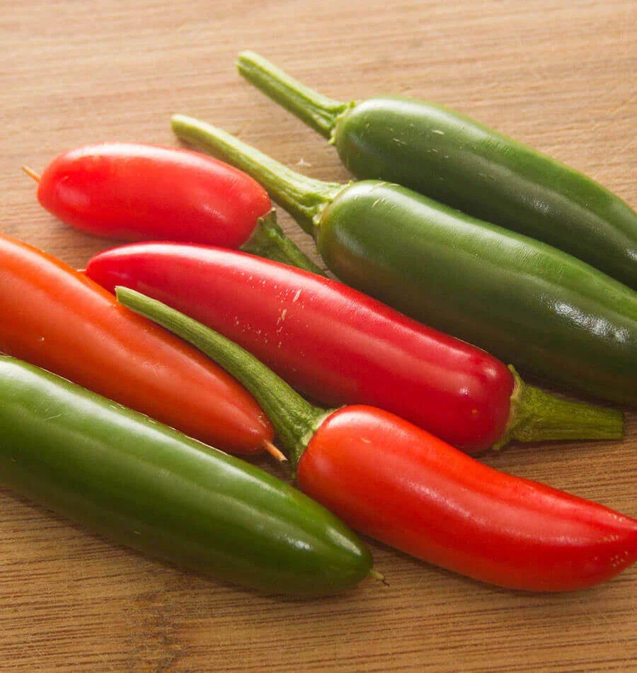 Serrano Pepper Seeds 50+ Heirloom Hot Chili Seeds Capsicum annuum for Vegetable Garden, Non-GMO, Easy to Grow