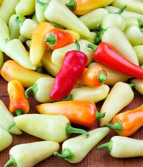 Sante Fe Grande Hot Pepper Seeds 25+ Non-GMO Heirloom Capsicum annuum - Mild Heat Yellow Orange Peppers for Garden